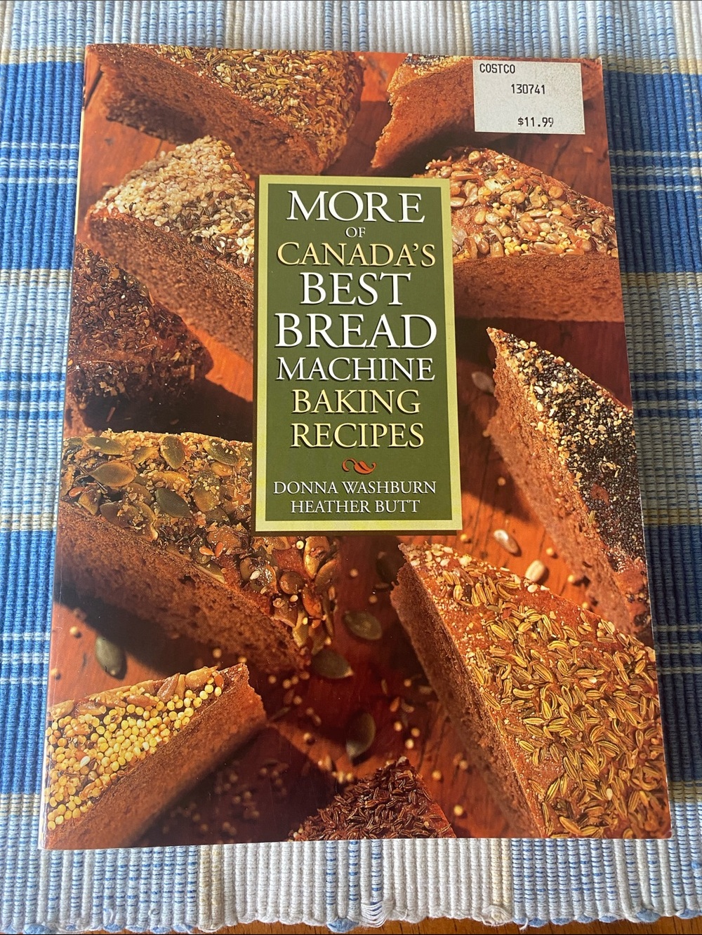 Robert Rose More of Canada's Best Bread Machine Baking Recipes - Brown, Green